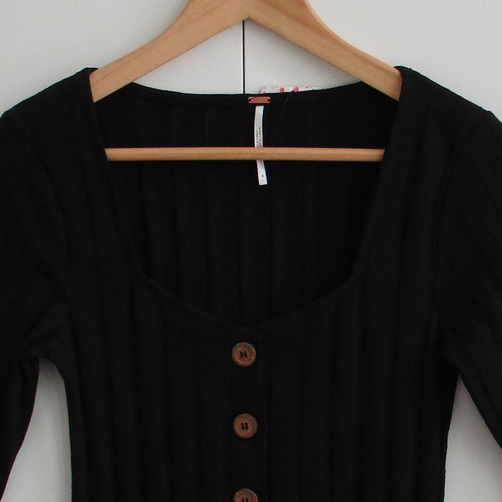 Free People Black Ribbed Button-Down Top - Picture 5 of 7